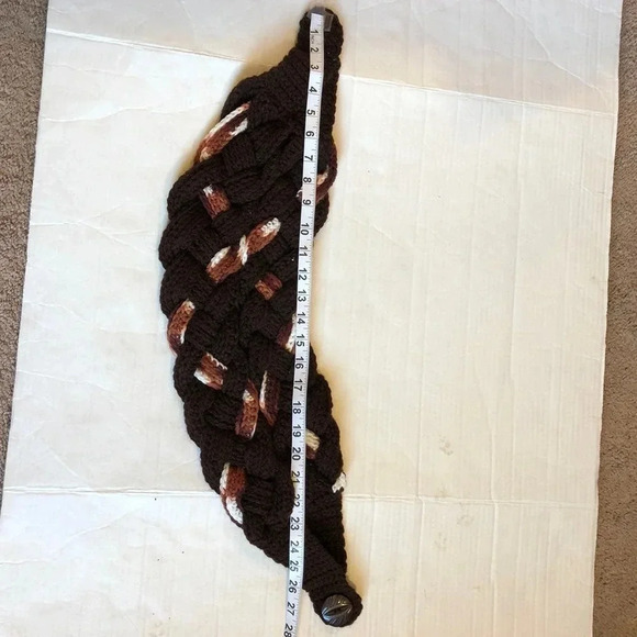 Infinity Handmade Knit Winer Scarf - Picture 4 of 4